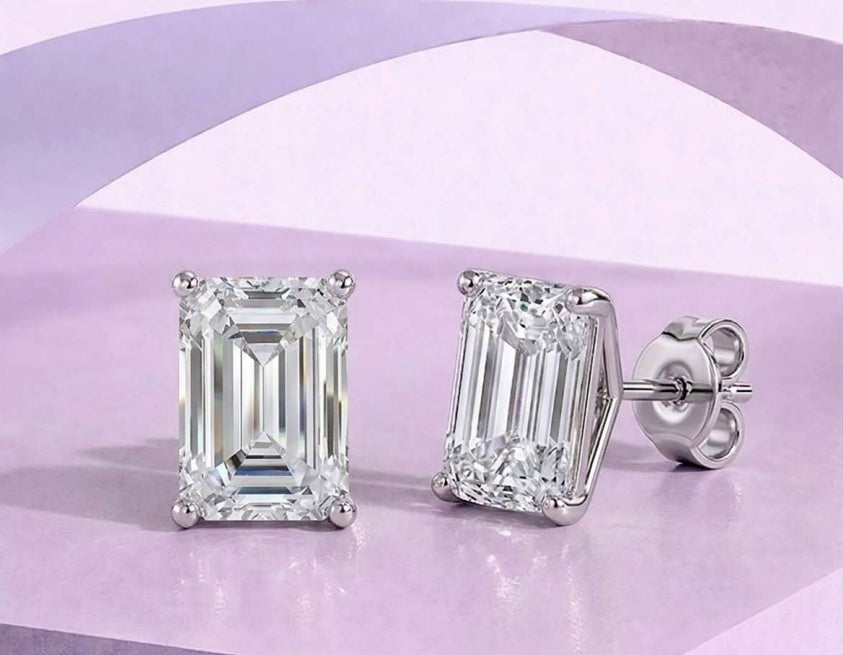 14K Emerald 4-Prong Martini Stud Earrings